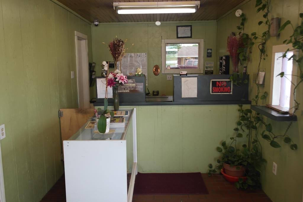 Interstate Motel Wills Point Kültér fotó